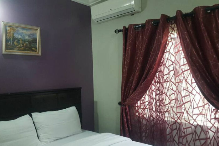 Diplomatic Suite